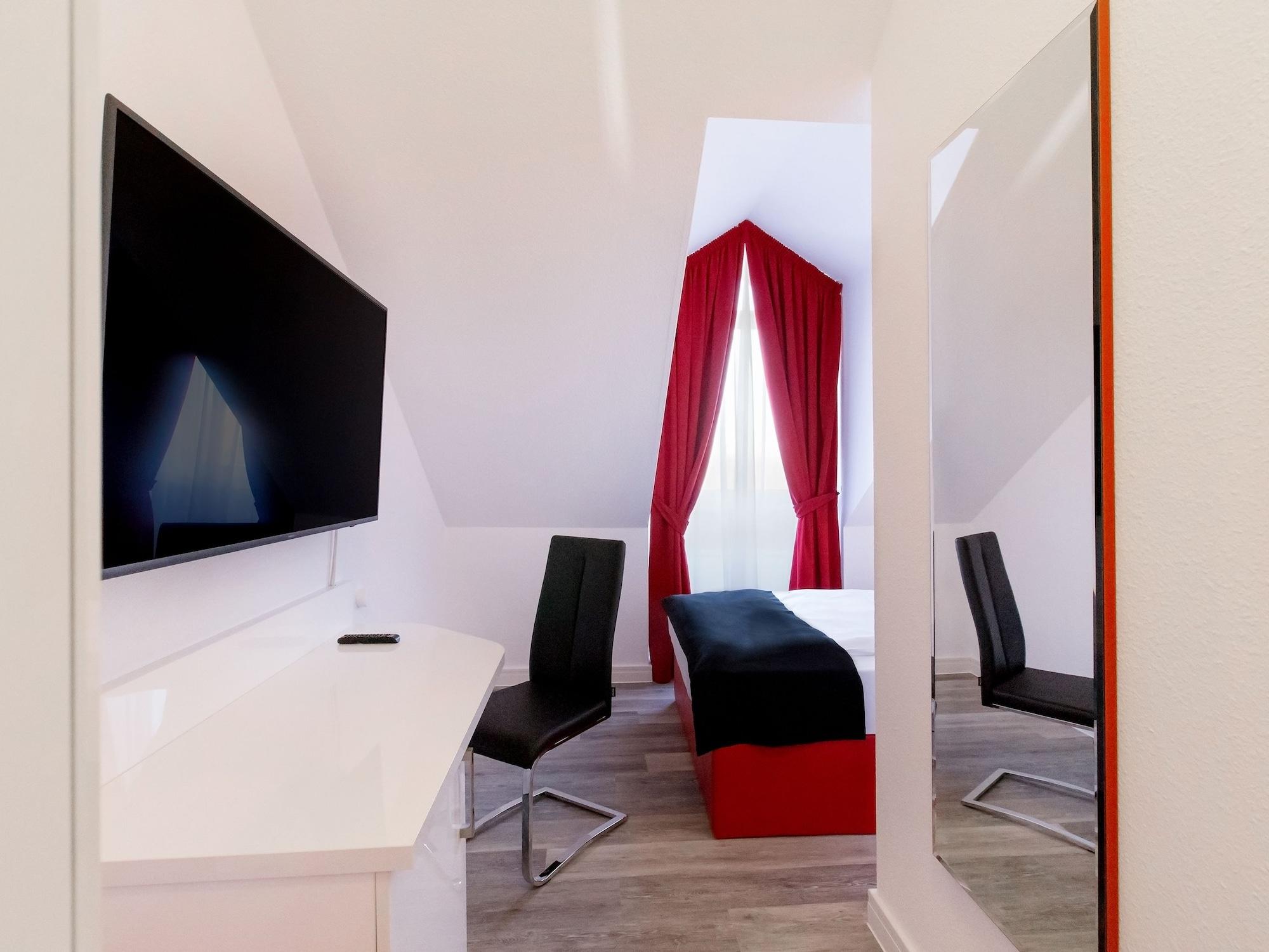 Dormero Hotel Muenchen-Kirchheim Messe Kirchheim bei Muenchen Buitenkant foto