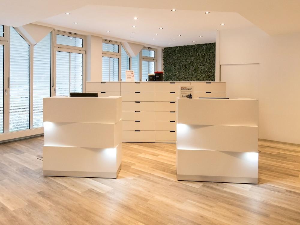 Dormero Hotel Muenchen-Kirchheim Messe Kirchheim bei Muenchen Buitenkant foto