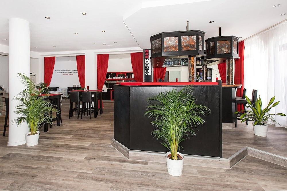 Dormero Hotel Muenchen-Kirchheim Messe Kirchheim bei Muenchen Buitenkant foto