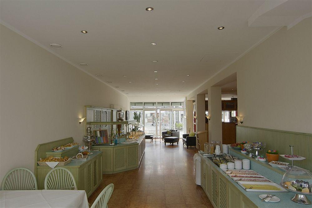 Dormero Hotel Muenchen-Kirchheim Messe Kirchheim bei Muenchen Buitenkant foto