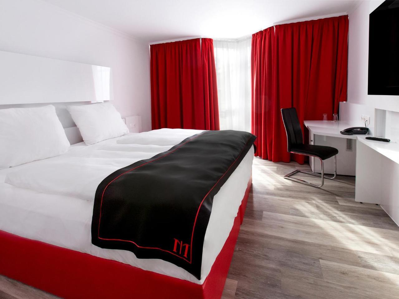 Dormero Hotel Muenchen-Kirchheim Messe Kirchheim bei Muenchen Buitenkant foto